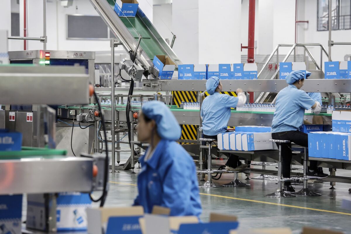 中国製造業ＰＭＩ、３月以来の拡大－先行きなお不透明も明るい兆候か