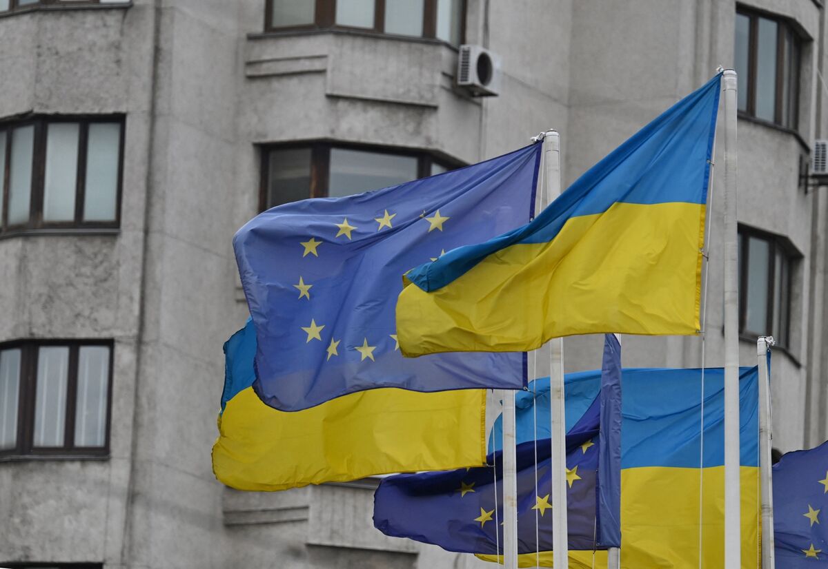 ＥＵ、ウクライナとモルドバの加盟交渉開始へ－首脳会議で合意