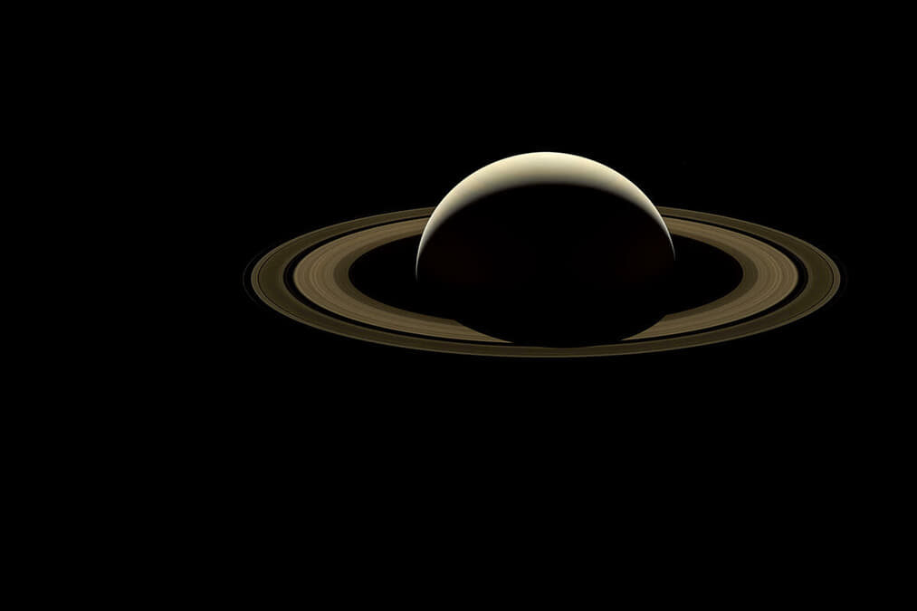 土星の環が消失？「天体の不思議」土星の素敵な環を観測したいなら今がベストタイミング