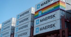 海運大手マースク、紅海の運航再開に向け準備