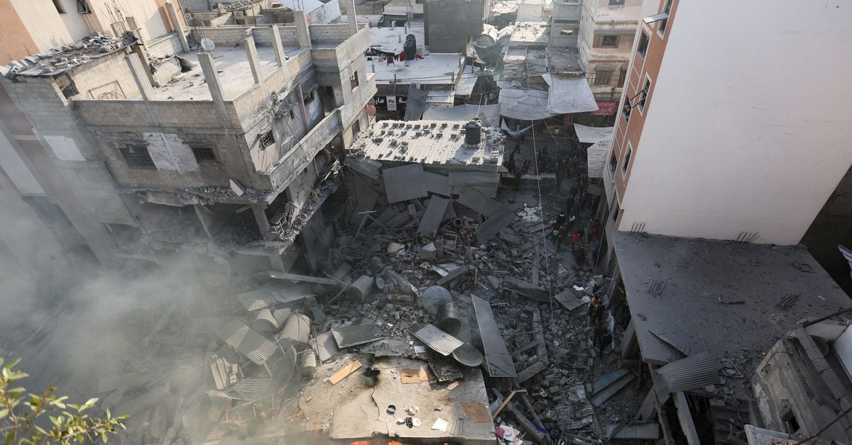 イスラエル軍、ガザ市民に再び避難指示 地上作戦で兵士76人死亡