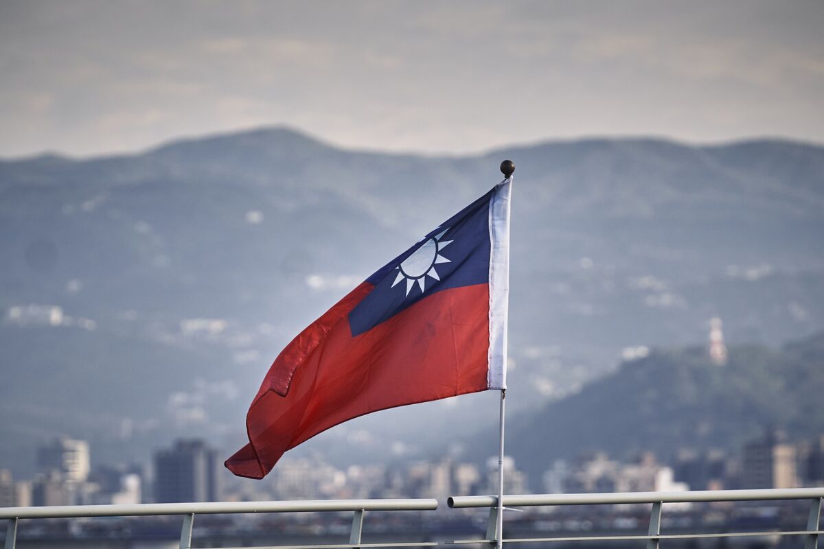 台湾総統選、市場は勝者の発言と中国の反応に注目か－13日投開票