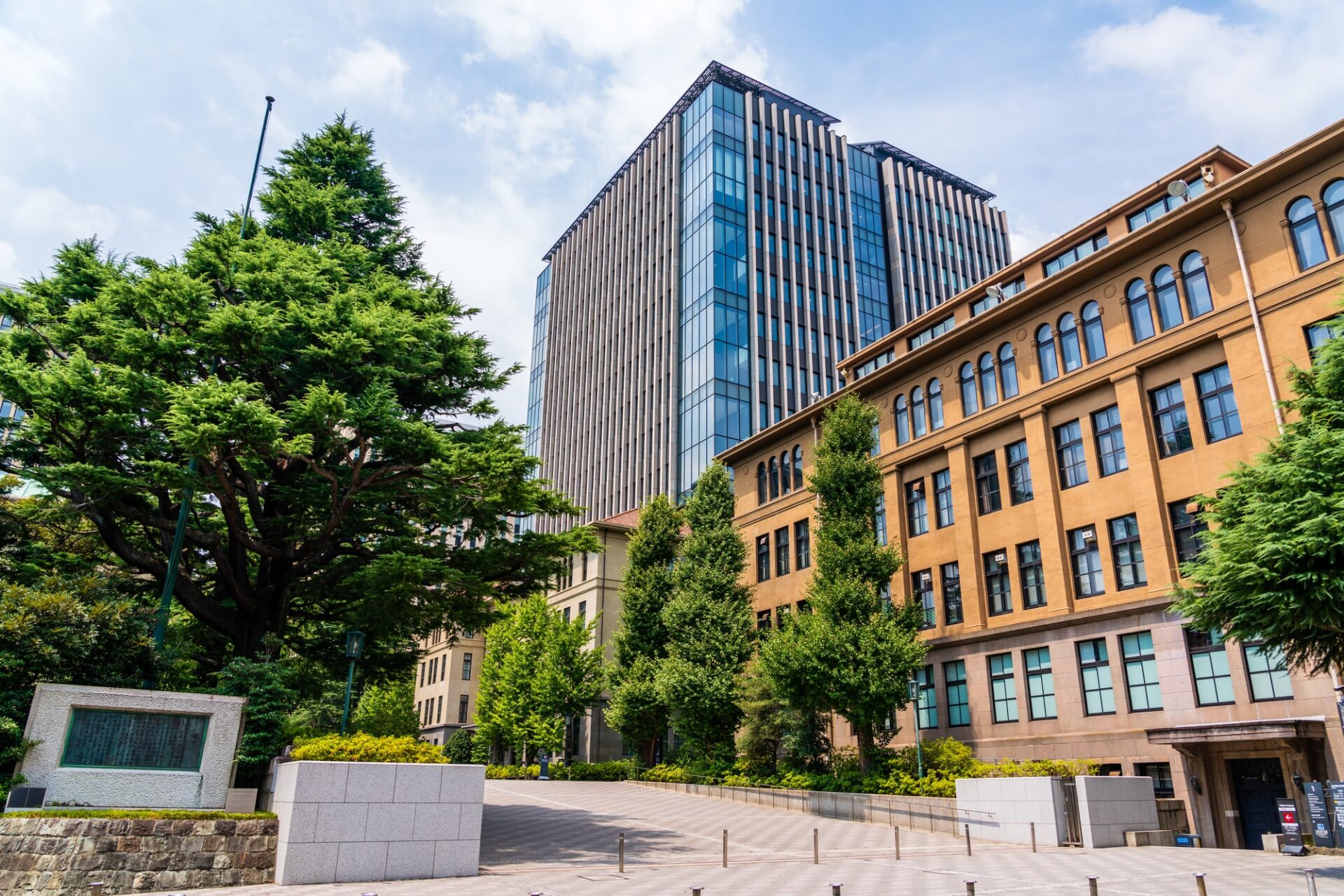 【全国の40～50代が選んだ】子どもを進学させたい「東京都の私立大学」ランキングTOP30！ 第1位は「早稲田大学」【2023年最新調査結果】