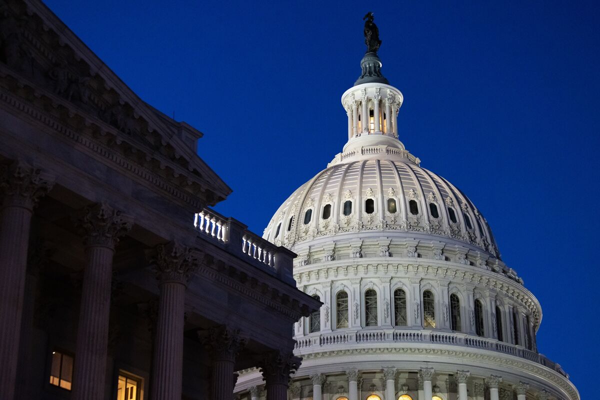 米上院、ウクライナ支援法案を承認－下院の支持厳しい見通し