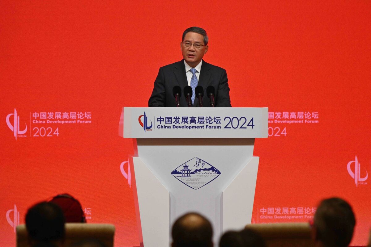 中国首相、リスクの深刻度否定し政策余地を強調－中国発展フォーラム