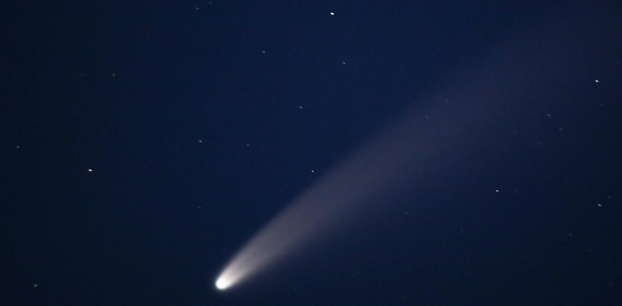 ネオワイズ彗星よりも明るい彗星、約8万年ぶりに地球に接近中