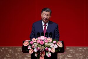 中国の金融監督当局と地方政府、リスク軽減でより大きな責任－習氏