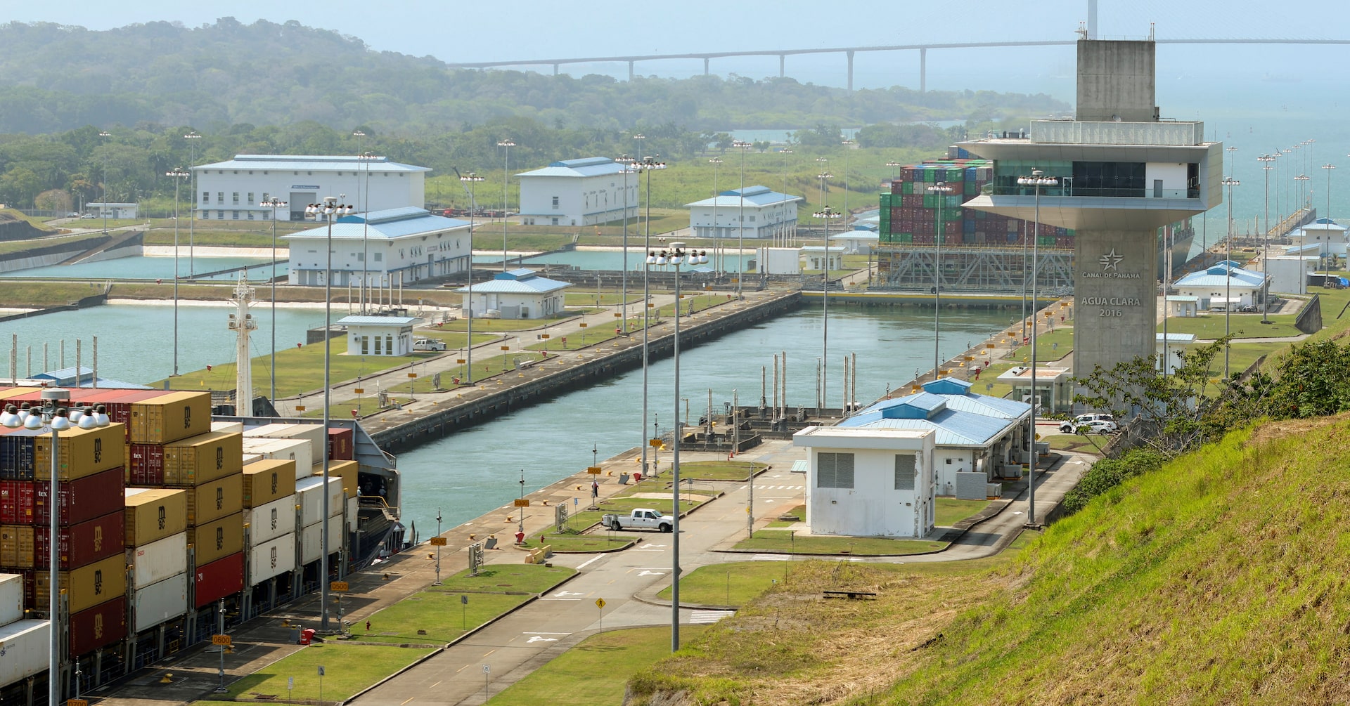 パナマ運河の水位低下、エルニーニョと水管理が原因＝国際チーム