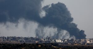 イスラエル軍、ガザ北部に戦車再投入 ハマスが戦闘員再結集か