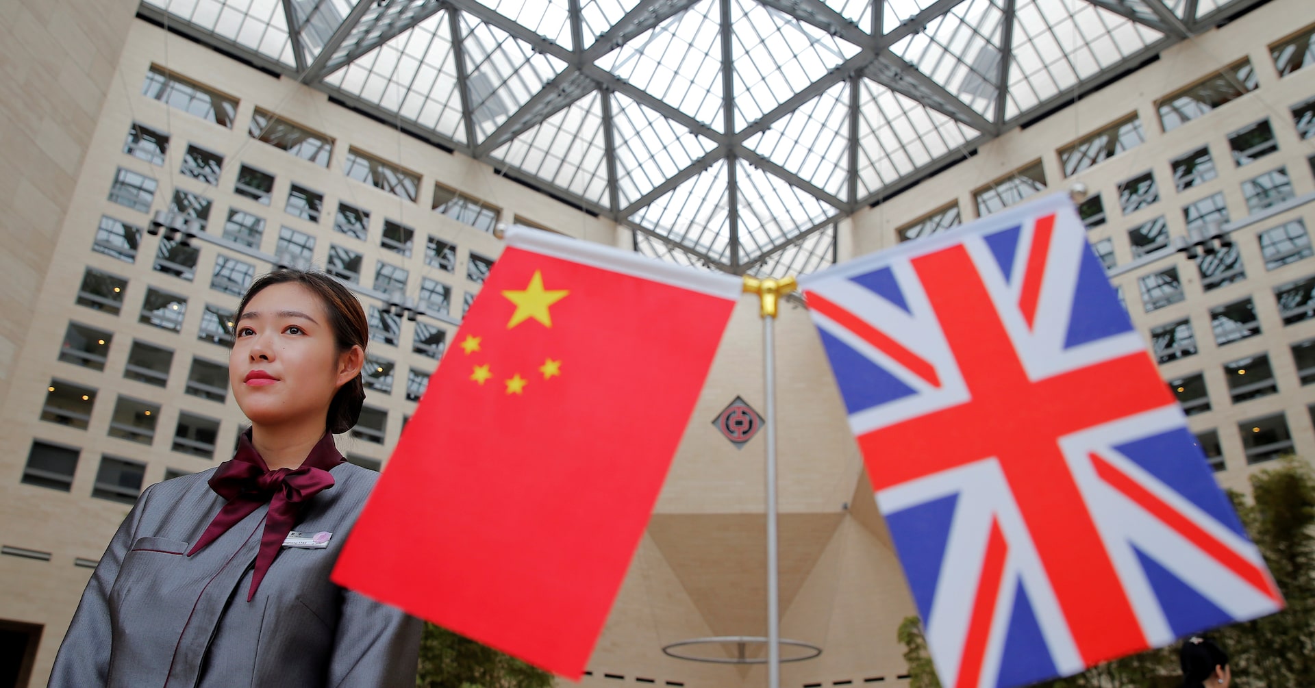 中国、英に「根拠なき非難」自制求める 対ウクライナ武器供与発言で