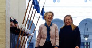 アングル：メローニ伊首相、欧州の実力者に 「極右」鳴りを潜める