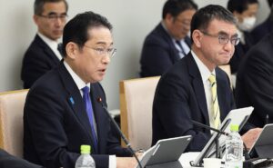 河野太郎担当相が中国企業ロゴ問題に「私は調査に携わってない」で済むの？