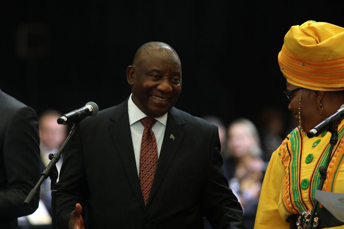 南アフリカ、ラマポーザ氏が大統領続投へ－連立合意後に議会が選出
