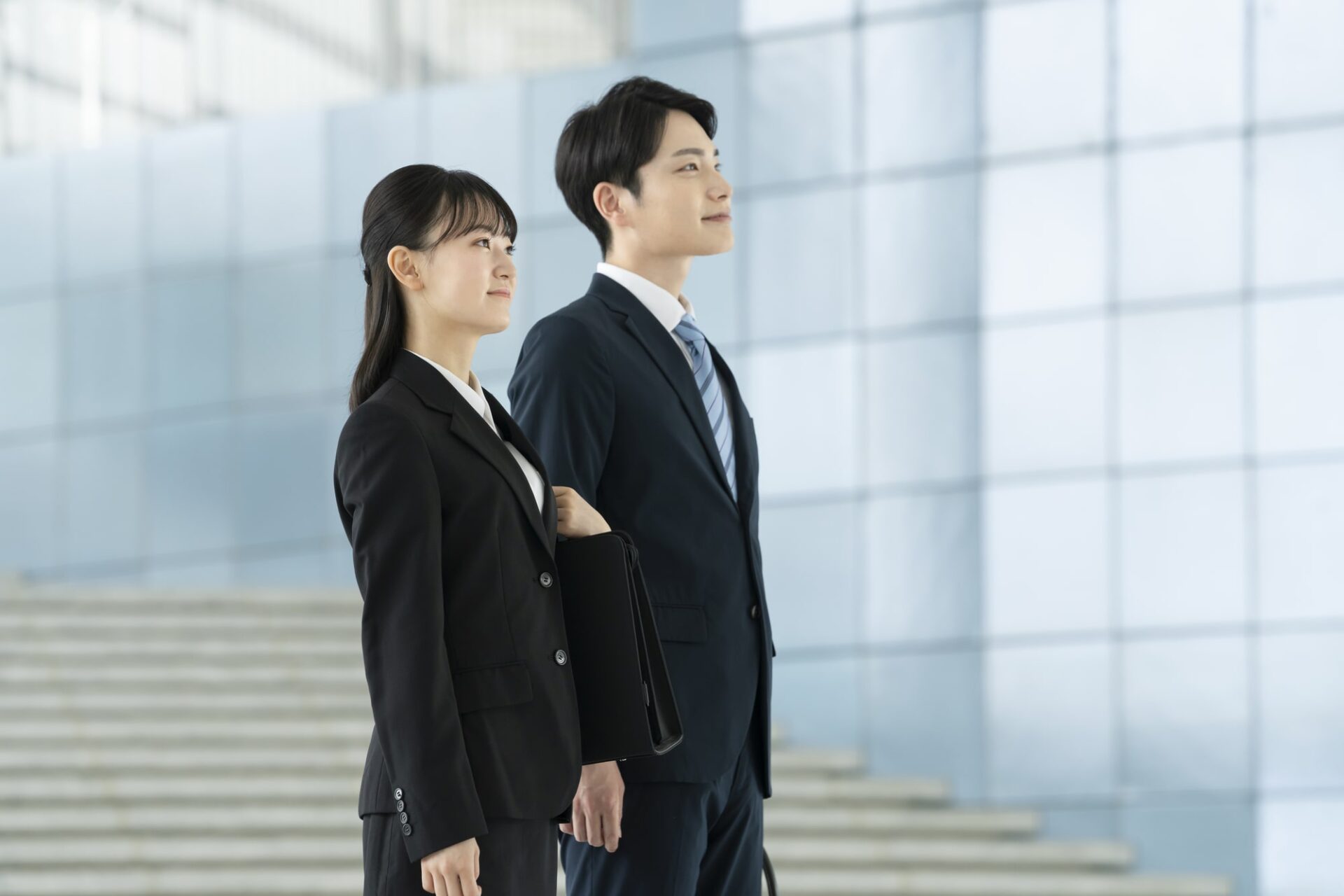 【25卒就活生が選ぶ】「関西地方の就職人気企業」ランキングTOP30！ 第1位は「Sky」【2024年最新調査結果】