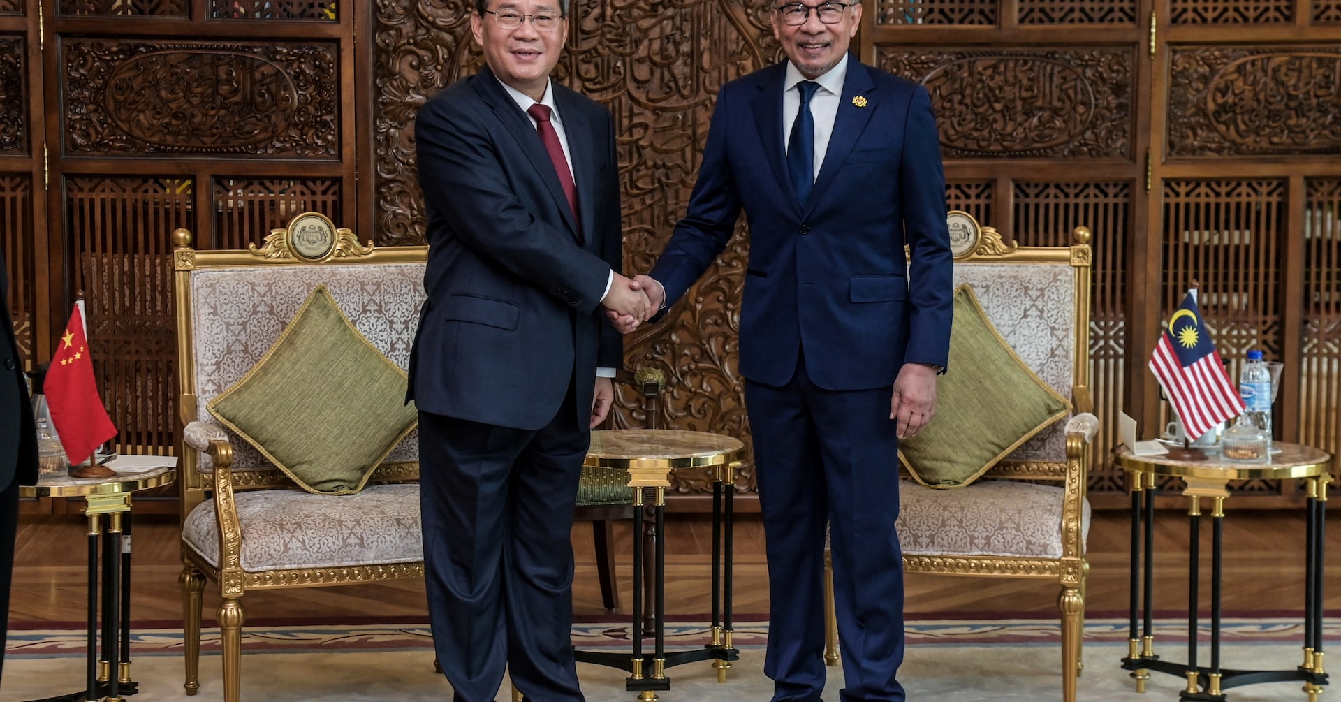 マレーシアと中国、経済協力協定更新 デジタル経済などで協力