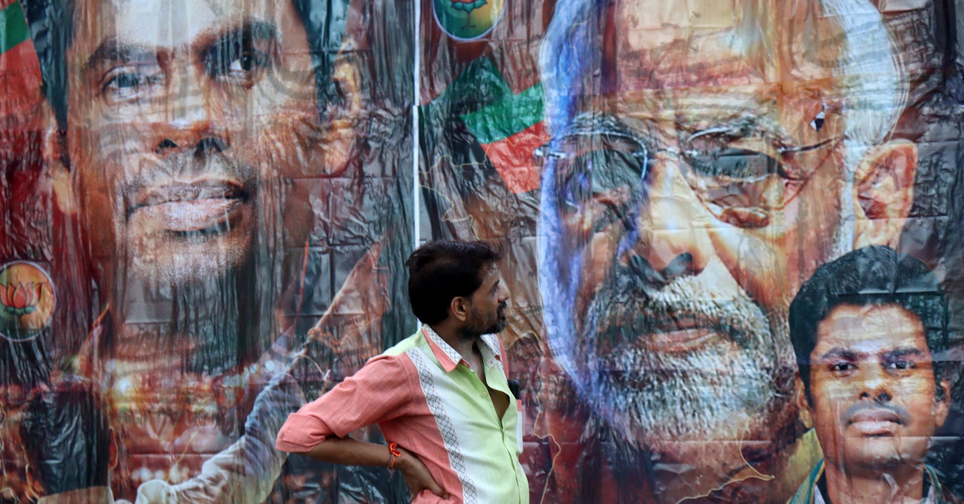 インド総選挙、与党過半数 予想以上に野党健闘で株・通貨急落