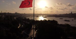 トルコ、資金洗浄の「監視強化リスト」から除外