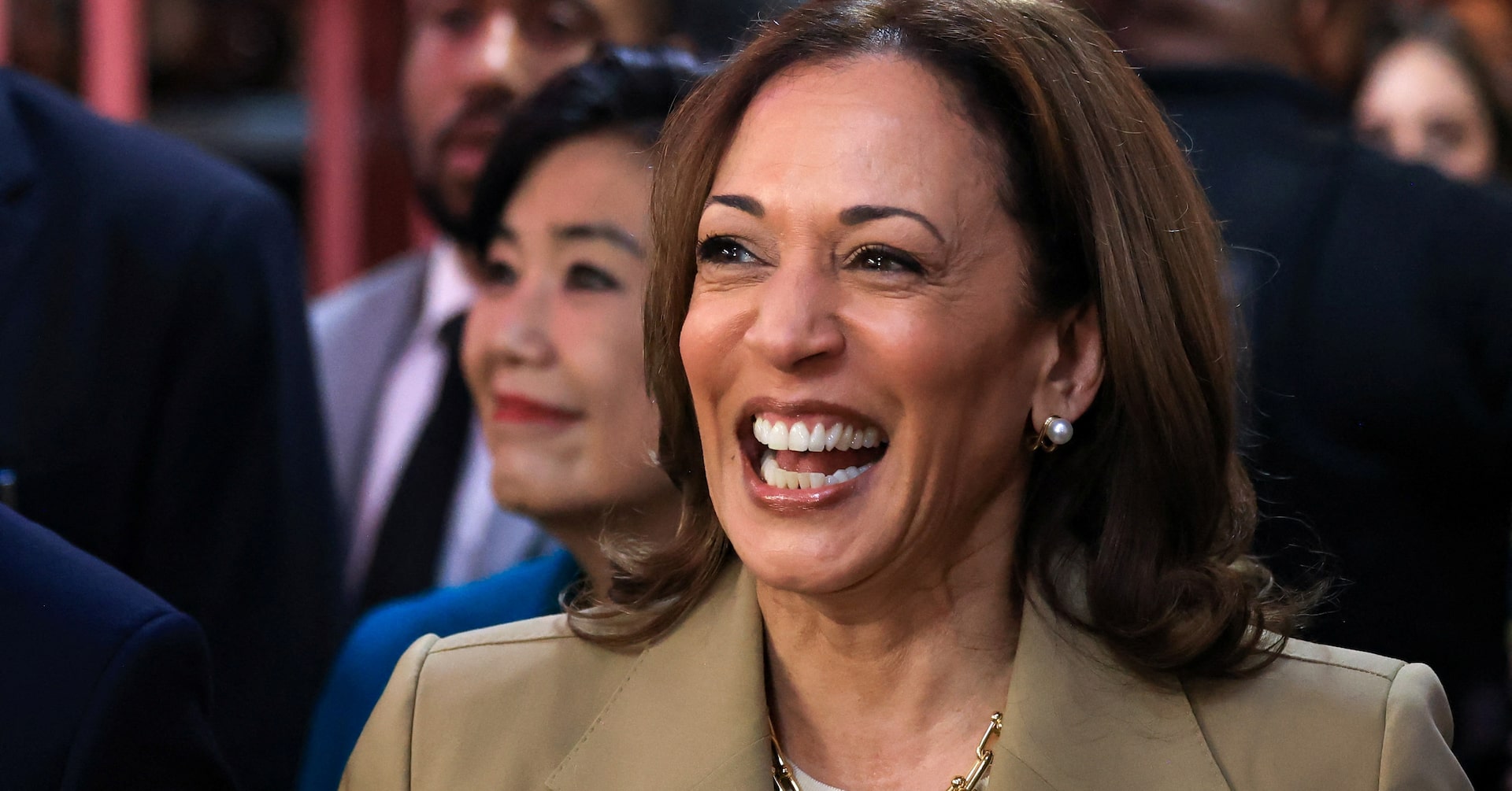 ハリス氏、民主党の勝利確約 大統領選 大口献金者と電話会談