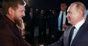 プーチン氏がチェチェン訪問、対ウクライナ戦闘準備部隊を視察