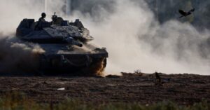 ガザ停戦協議、16日も継続へ 民間人死者4万人超に