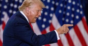 トランプ氏、同姓の人物を混同 高齢批判がブーメランに