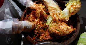 アングル：韓国のソウルフード「キムチ」に迫る気候変動、白菜収穫激減も
