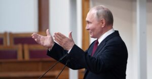 ロシア、制裁回避へ新決済システム提案へ ＢＲＩＣＳ首脳会議