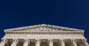 アングル：返り咲きトランプ氏、米連邦最高裁の保守派基盤を一段と強化か