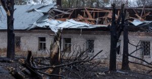 ロシア発射ミサイルは新型中距離弾道弾、初の実戦使用＝米国防総省