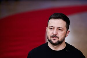 ゼレンスキー大統領、米次期政権に「現実的な」停戦合意求める