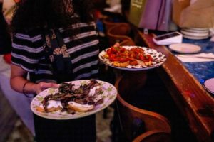 トランプ関税で米飲食店に120億ドルの打撃と試算、業界は免除嘆願