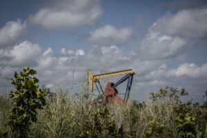 トランプ大統領、シェブロンのベネズエラ操業ライセンス取り消しへ