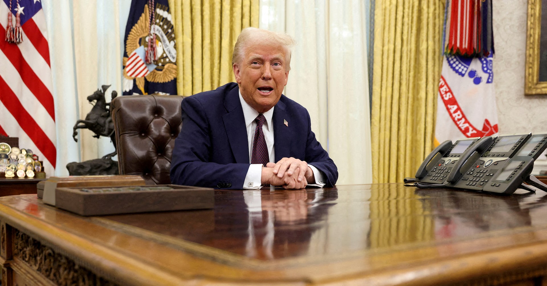 トランプ氏支持率44％、就任後1カ月安定的に推移＝調査