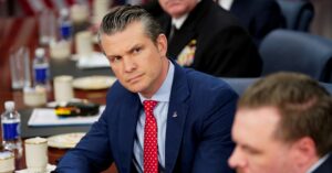 米国防長官、トランプ政権はロシア寄りとの批判を一蹴