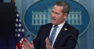 トランプ氏、ウクライナ支援再開も 和平交渉へ前進なら＝米高官