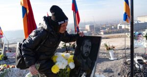 アルツァフ共和国10万人は、「対テロ作戦」で生きる場所を失った【現地フォトルポ】（現代ビジネス）