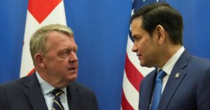 デンマーク首相、グリーンランド併合を断固拒否 米に直接呼びかけ