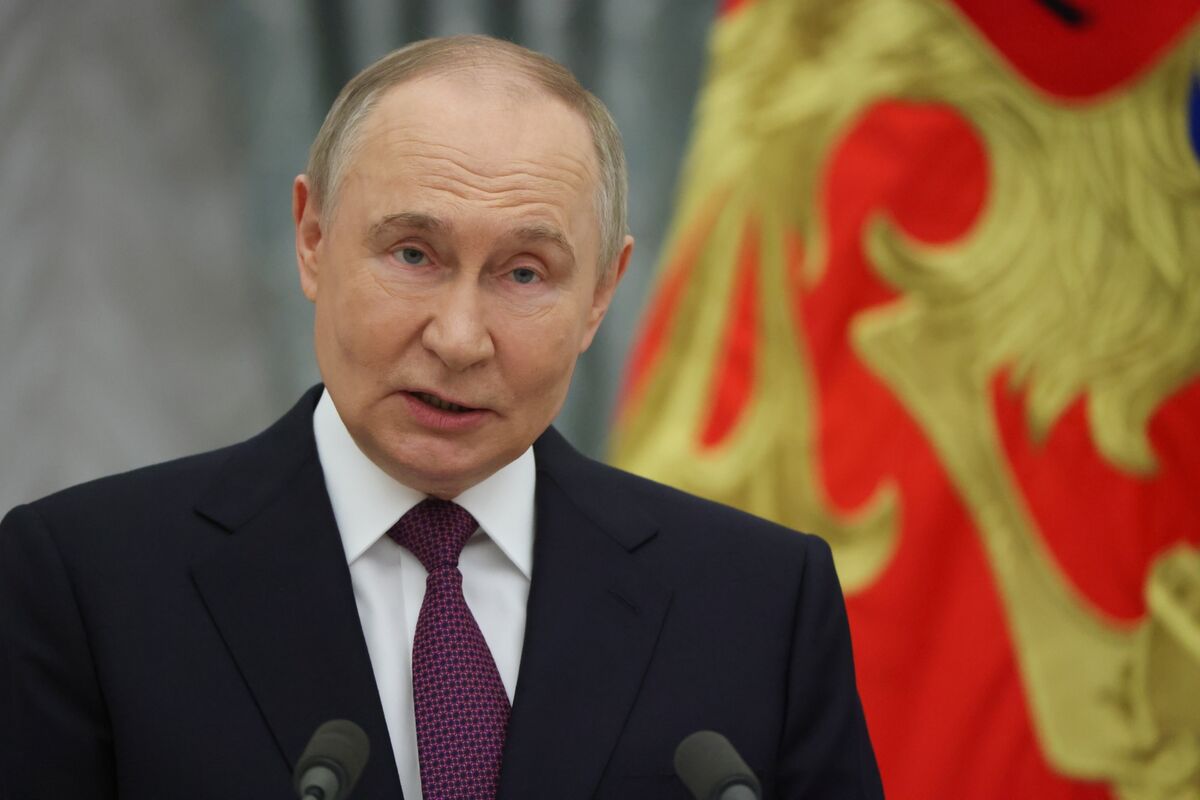 プーチン氏の「火遊び」をトランプ氏が非難-制裁強化の行方に注目