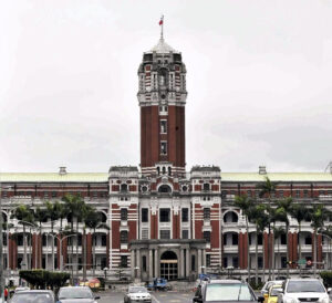 中国のスパイ工作、台湾の政権中枢を籠絡…「斬首行動」容易になると危機感