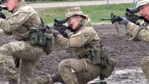 北欧デンマークがウクライナ侵攻受け徴兵強化 2026年から18歳以上の女性も対象、期間も4カ月から11カ月に延長 政府が全国民に「3日分の備蓄」呼びかけも