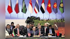 ＡＳＥＡＮ、米抜き巨大経済圏を模索…思惑一致の中国・湾岸諸国と初の首脳会議で存在感示す狙いも