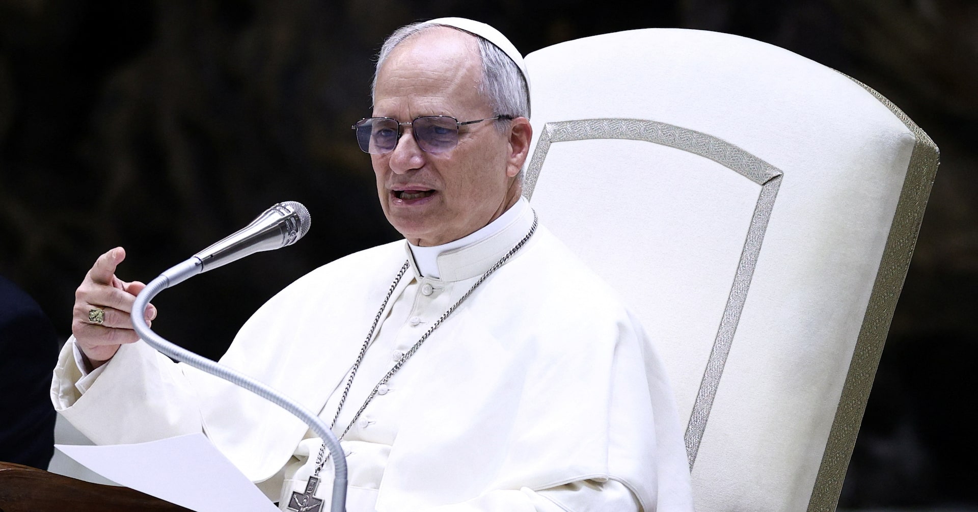 新ローマ教皇がゼレンスキー氏と電話、外国首脳と初対話