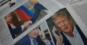 プーチン大統領、正気失った 対ロ制裁強化検討＝トランプ氏