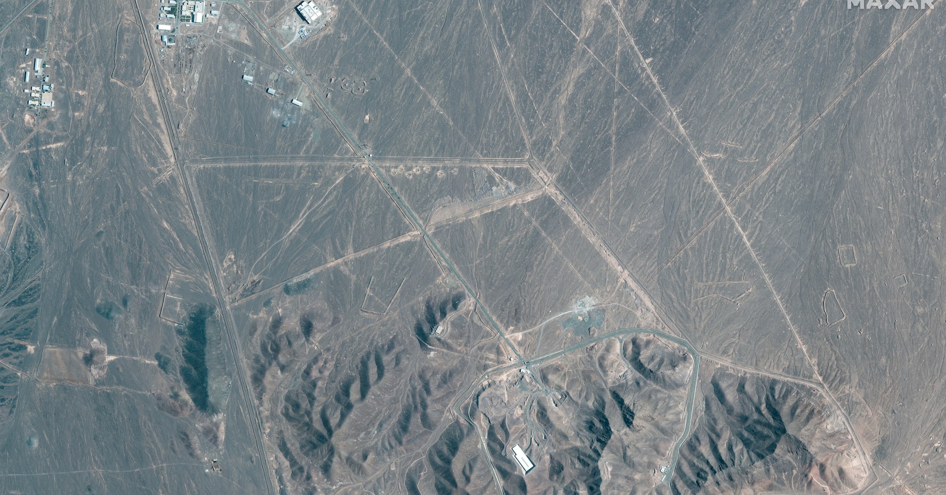 コラム:世界のパワーバランス、イラン紛争でどう動くか