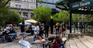 アングル：「暑さは人を殺す」、エネルギー補助削減で米国の低所得家庭には危険な夏に