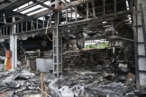 タイ海軍が国境紛争に参加、カンボジア軍と衝突激化－死者30人超に