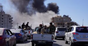 イスラエル、シリア南部で政府軍攻撃 ドルーズ派保護を表明