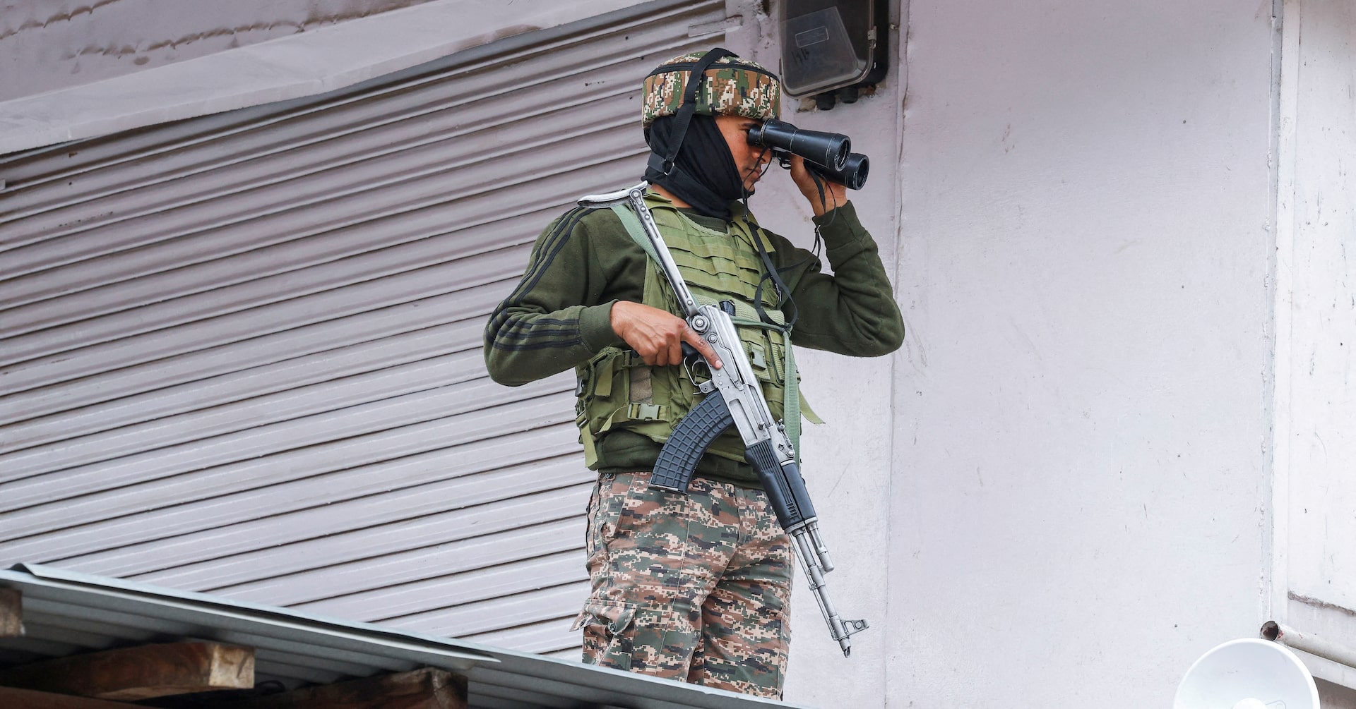 インド、パキスタン人3人を殺害 カシミール観光客襲撃に関与