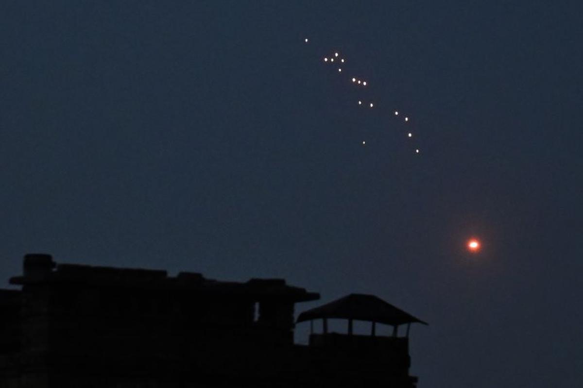 ロシアがウクライナに大規模攻撃、ポーランドは戦闘機を緊急発進（CNN.co.jp）