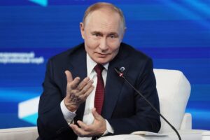 プーチン側近のマッド・サイエンティストが「西側の人類削減計画」を暴露──だからロシアは戦い続ける（ニューズウィーク日本版）